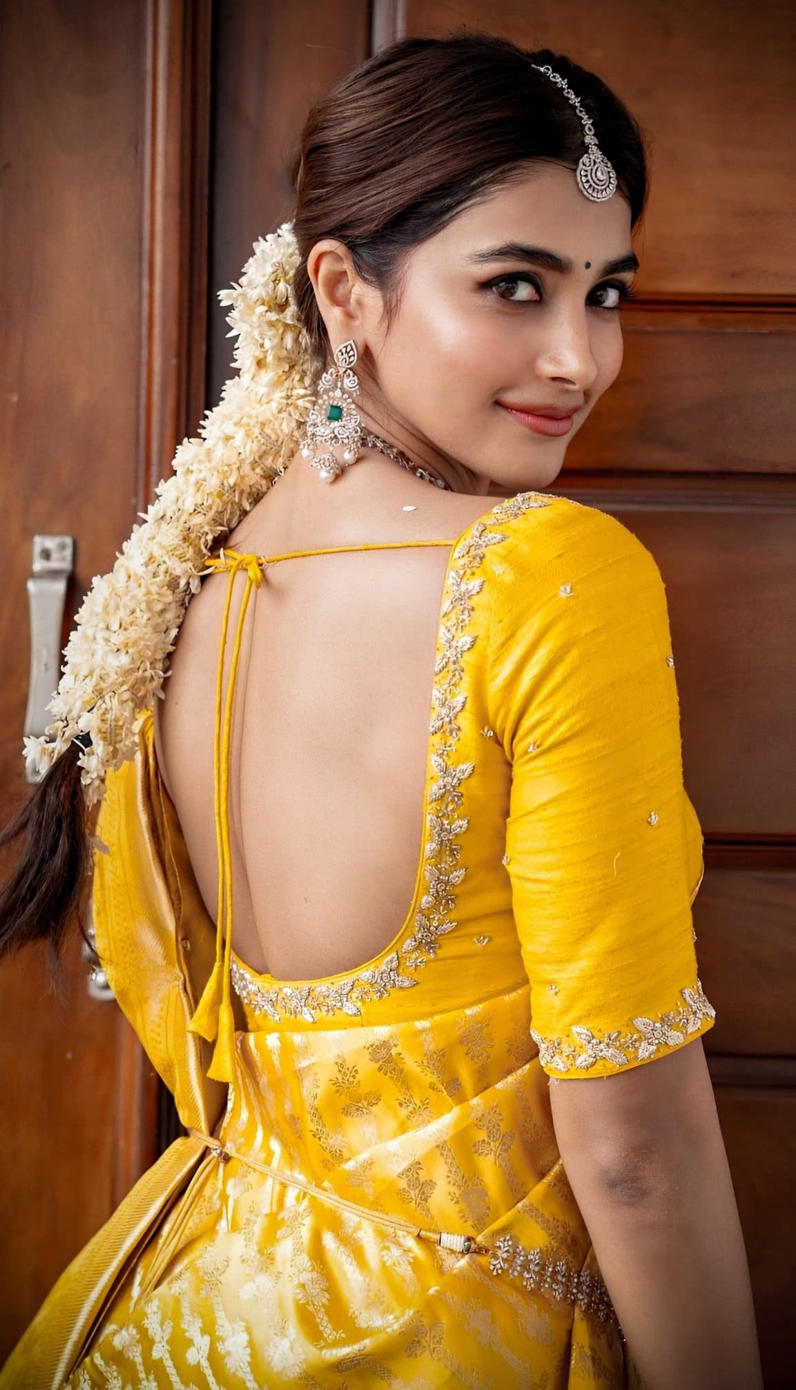 Actress Pooja Hegde Hot Photo